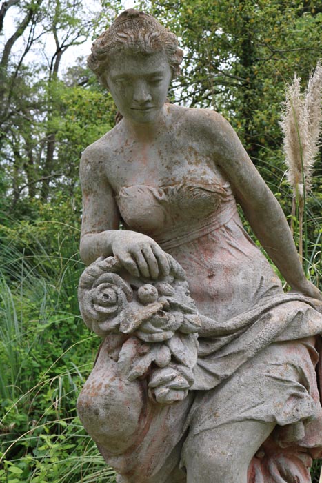 life size concrete statues